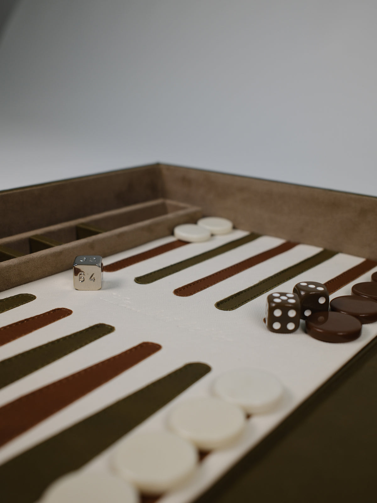 THE BACKGAMMON - NOIRE